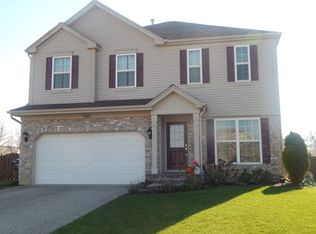 28111 W Rockwell Ct, Lakemoor, IL 60051