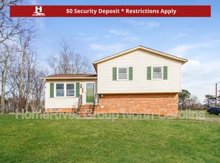 5561 Remington Point Dr, Walkertown, NC 27051