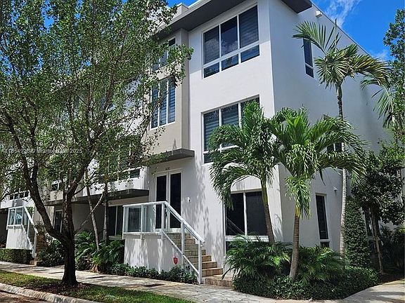 5th image of 6670 NW 105th Ct #6670