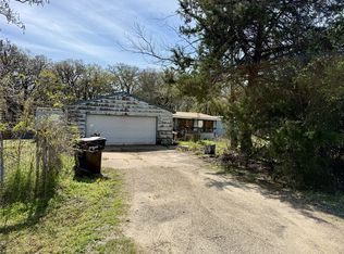 7727 Hollow Ct, Terrell, TX 75161