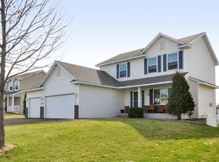 1310 Birch Dr, Mayer, MN 55360