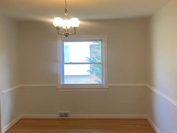 4th image of 5005 Monumental St