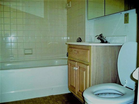 4th image of 58-12 Qns Blvd #3