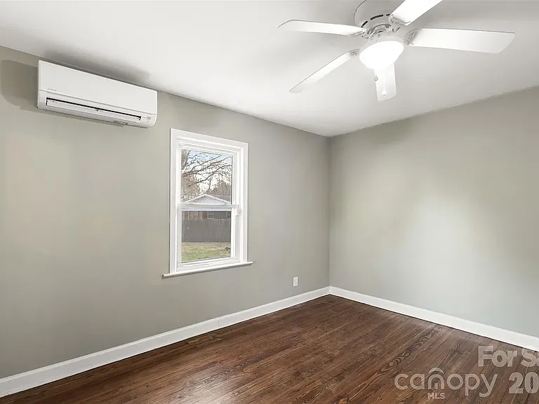 1751 Robert Martin Rd — Photo 14