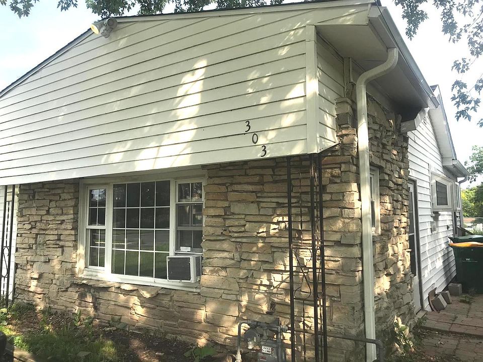 1st image of 303 E Hawthorne Dr