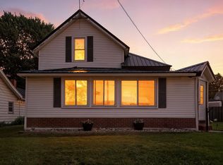 216 N Riley St, Kendallville, IN 46755