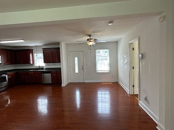 3rd image of 744 Guy Ave
