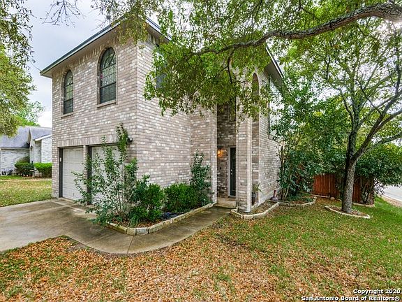 2nd image of 16723 Winding Oak Dr