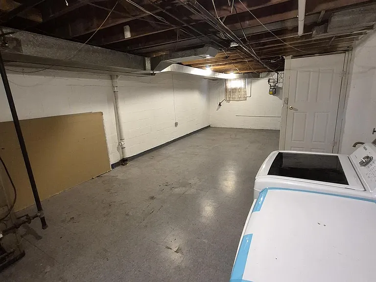 2863 Edgecombe Cir S — Photo 29