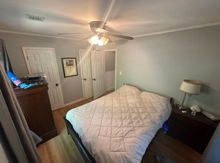 706 Old Post Rd, New Paltz, NY 12561