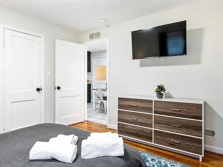 38017 W Chicago St — Photo 26