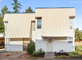 2224 SE 7th St, Gresham, OR 97080