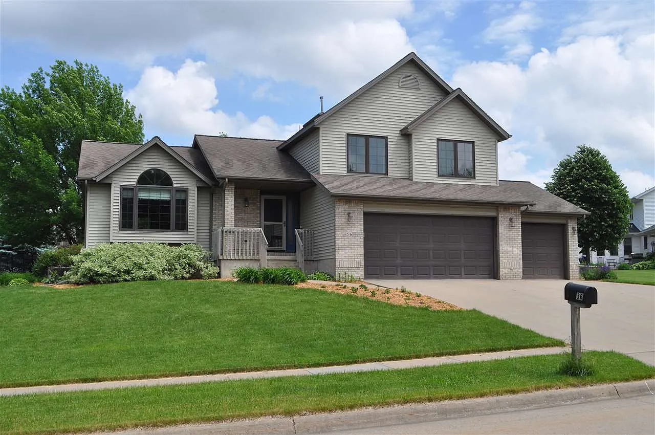 36 Galway Cir photo 1