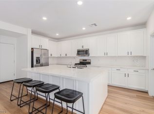 9789 Aaron Lo St, Las Vegas, NV 89141