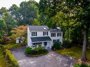 33 Barrows Rd, Worcester, MA 01609