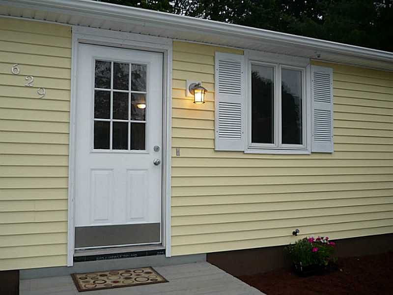 629 Prospect St, Woonsocket, RI 02895 Zillow