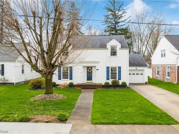 1808 34th St NW, Canton, OH 44709