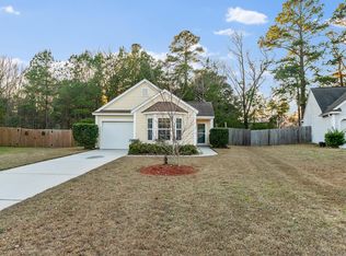 125 Farm Quarters Dr, Goose Creek, SC 29445