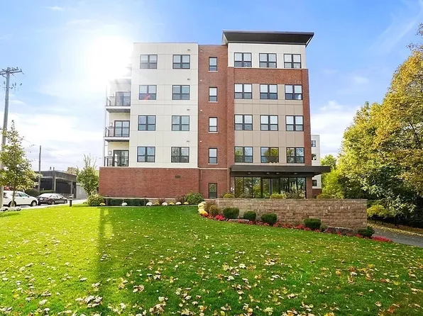 999 Hancock St #202A, Quincy, MA 02169