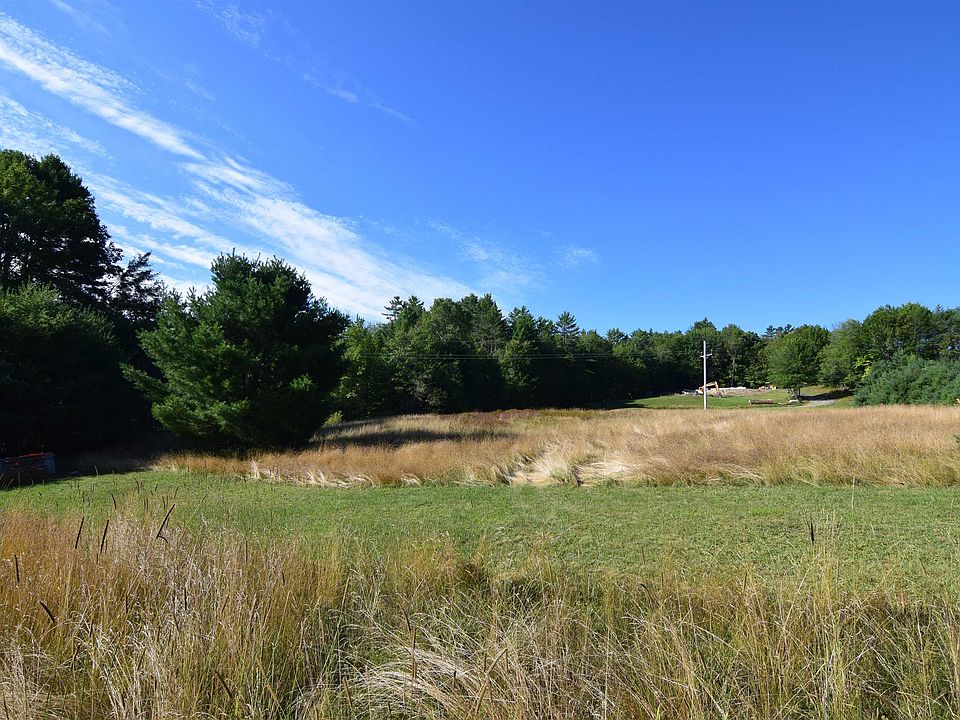 1st image of 1615 St. Johnsbury Road