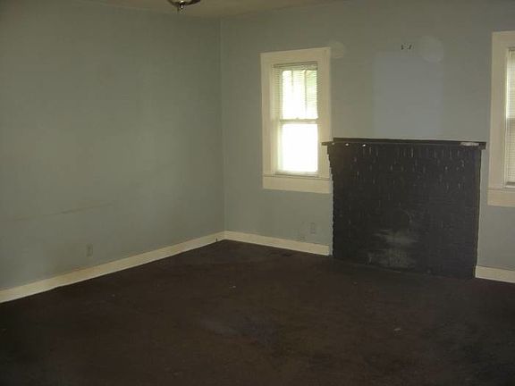 Large Living Room