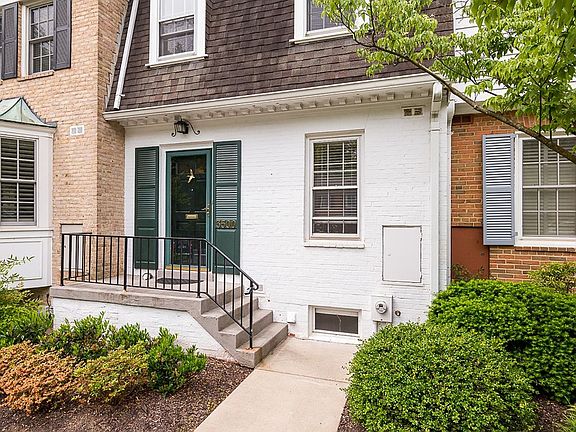 4th image of 3500 Hamlet Pl #702