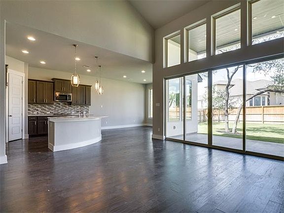 2nd image of 148 Mendocino Ln
