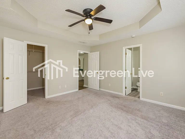6380 Ariaal Dr — Photo 7