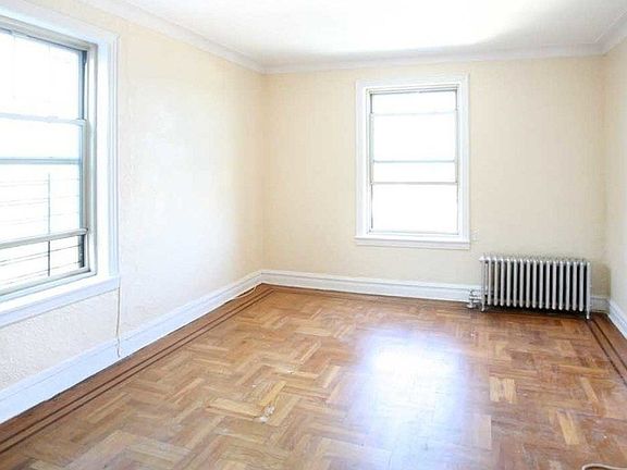 5th image of 2325 Ocean Ave APT 5