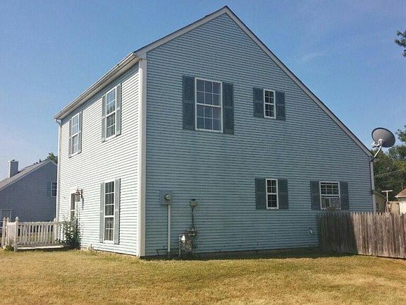 2nd image of 28 Matthew Ln