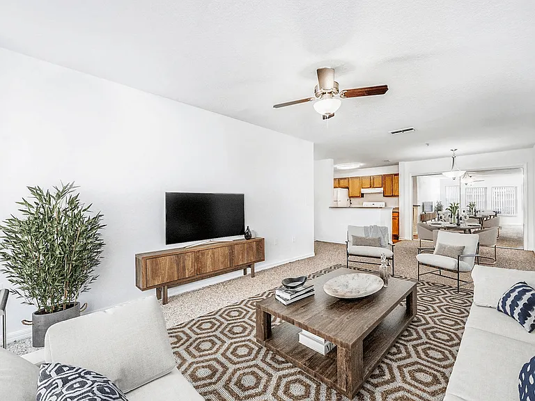 Brookwood Forest Apartments — Photo 38