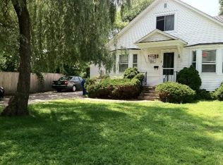 2 Florida Ave, Winooski, VT 05404
