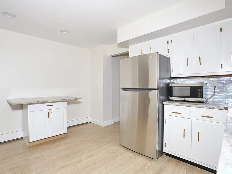 40 Avenue C #1 — Photo 8