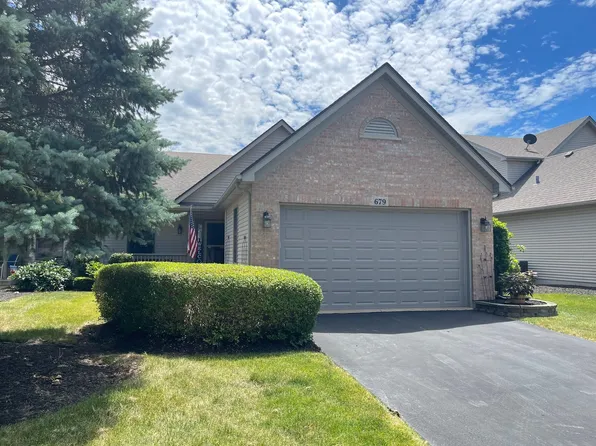679 Hampshire Dr, Hampshire, IL 60140