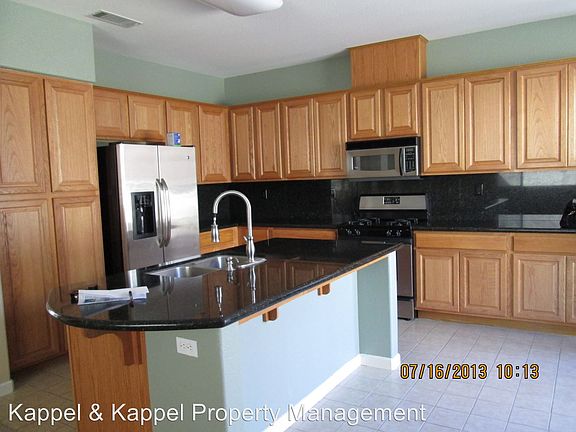 4th image of 1173 Villaggio Cir