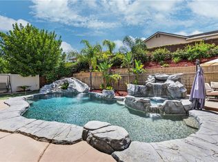 540 Newport Cir, Corona, CA 92881