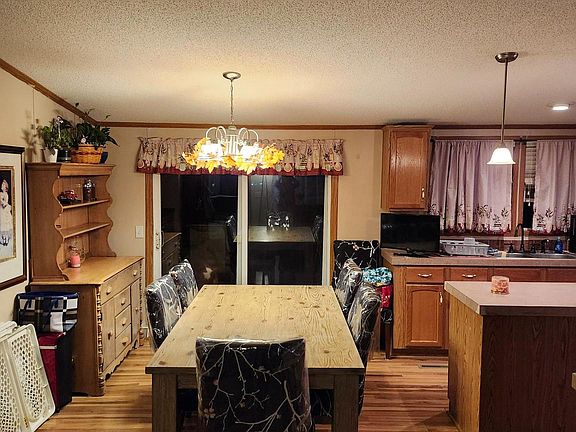 3rd image of 11424 Abbys Way #51189