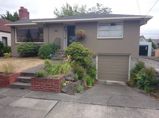 3260 Walnut Ave SW, Seattle, WA 98116