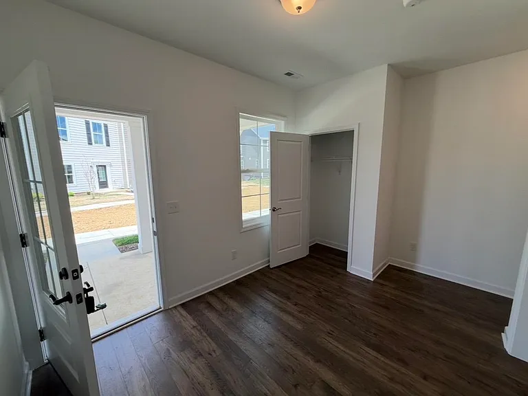 1073 Balsam — Photo 11