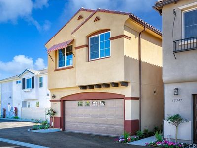 12345 N Aragon Way, Sylmar, CA, 91342