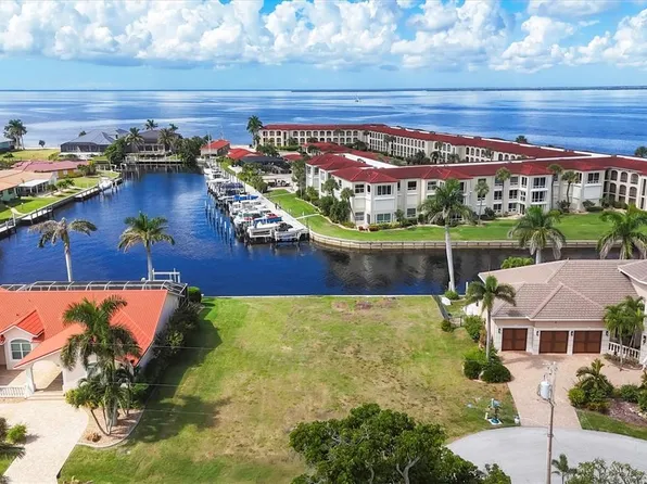 7 Hibiscus Dr #3, Punta Gorda, FL 33950