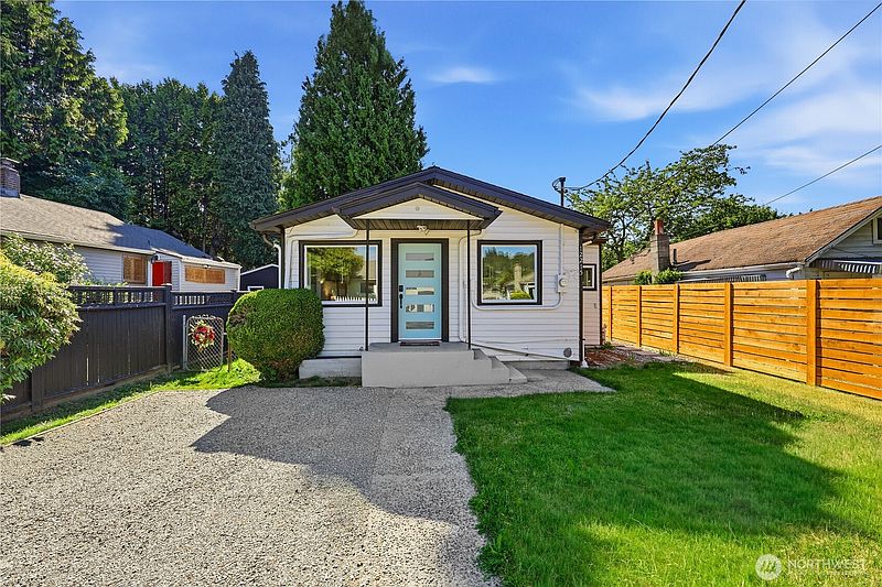 2nd image of 12215 44th Avenue S