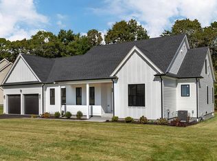 6 Casper Cir, Mashpee, MA 02649