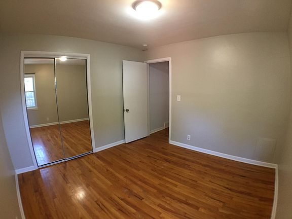 5th image of 1509 Diamond Ave NE #1