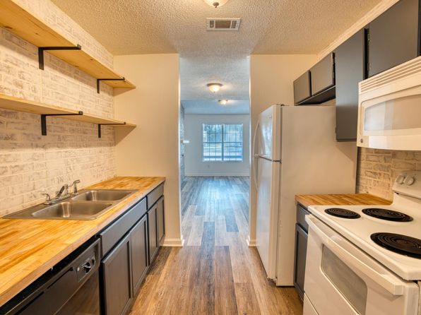 2600 7th St SE #2604-B