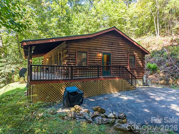 3rd image of 181 Seven Springs Rd