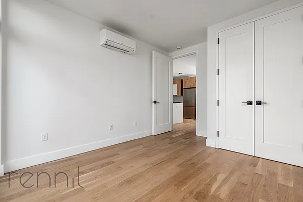 Rented by Rennit Inc. | media 8