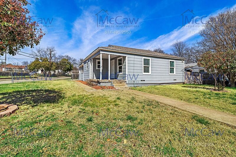 1st image of 2403 Lea Crest Dr
