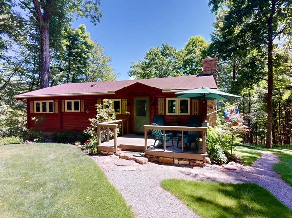 81 Pine Dr, Muncy Valley, PA 17758