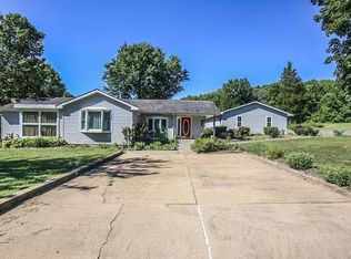 6004 Grandview Rd, House Springs, MO 63051